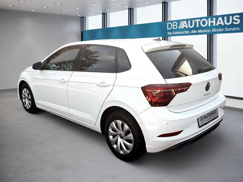 Volkswagen Polo 2024 г. Белый, пробег 36457 км