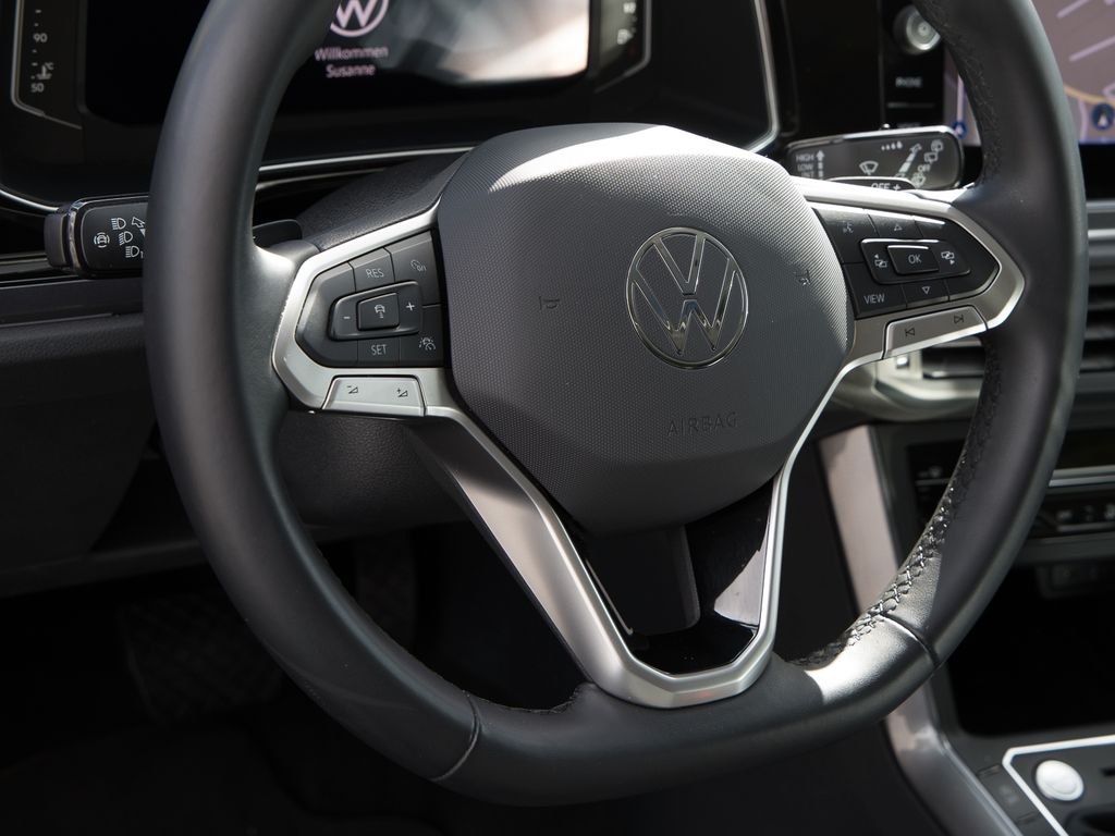 Volkswagen Taigo 2022 г. Чёрный, пробег 49920 км