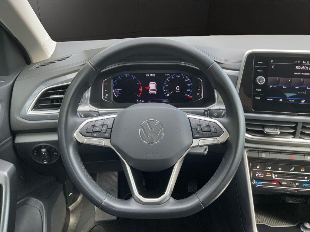 Volkswagen T-Roc 2022 г. Серый, пробег 30553 км