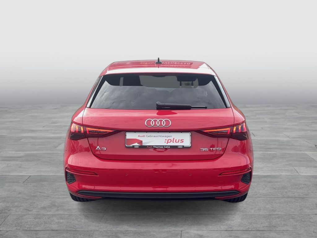 Audi A3 2023 г. Красный, пробег 31975 км