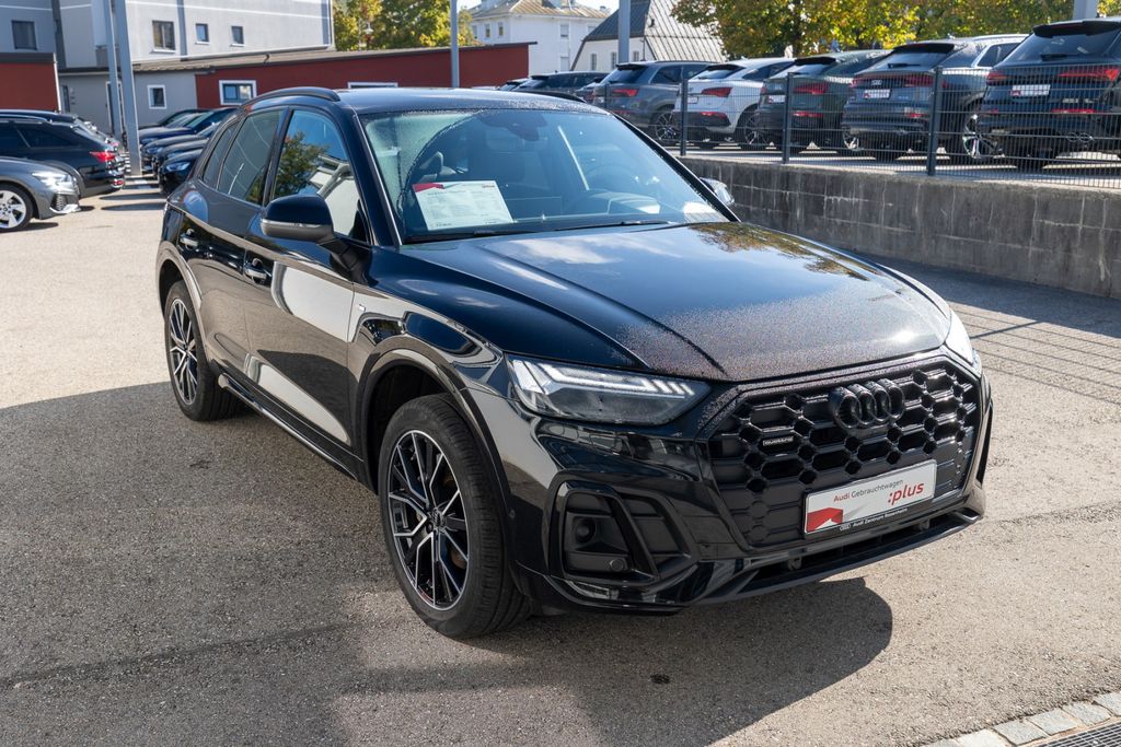 Audi Q5 2023 г. Чёрный, пробег 31560 км