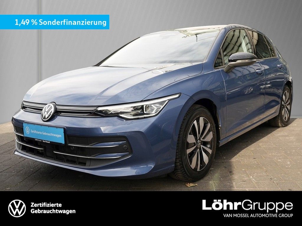 Volkswagen Golf 2025 г. Синий, пробег 22582 км