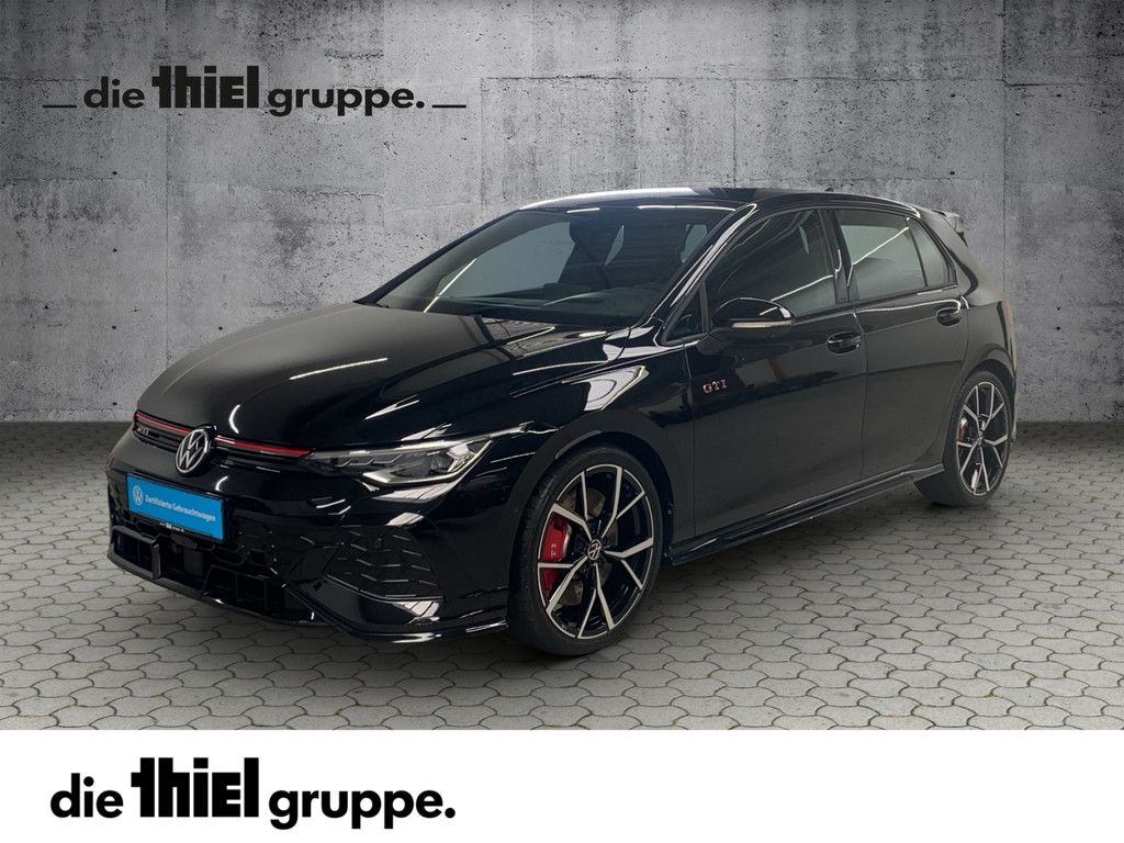 Volkswagen Golf 2025 г. Чёрный, пробег 8780 км