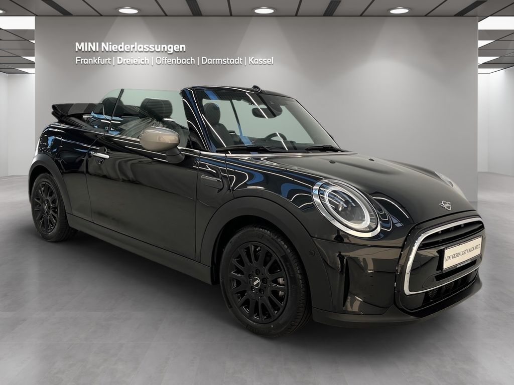 Mini COOPER CABRIO 2023 г. Чёрный, пробег 44179 км
