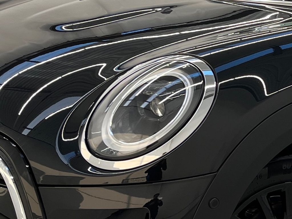 Mini COOPER CABRIO 2023 г. Чёрный, пробег 44179 км