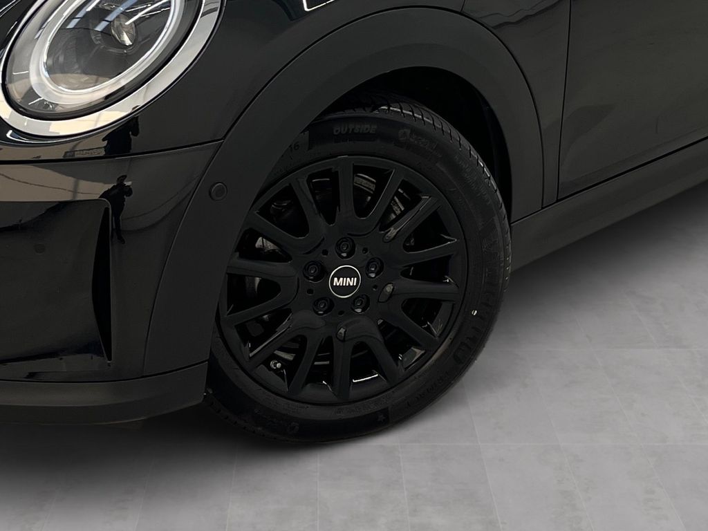 Mini COOPER CABRIO 2023 г. Чёрный, пробег 44179 км