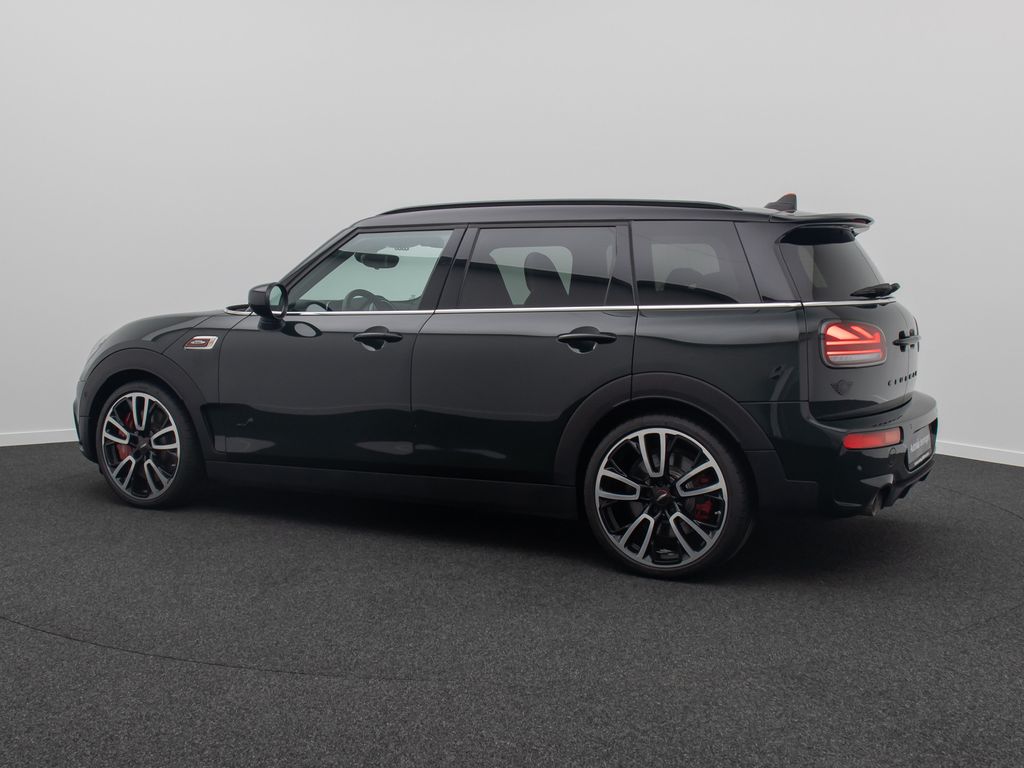 Mini JOHN COOPER WORKS CLUBMAN 2023 г. Зелёный, пробег 54368 км