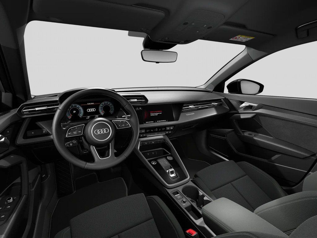 Audi A3 2023 г. Чёрный, пробег 42600 км