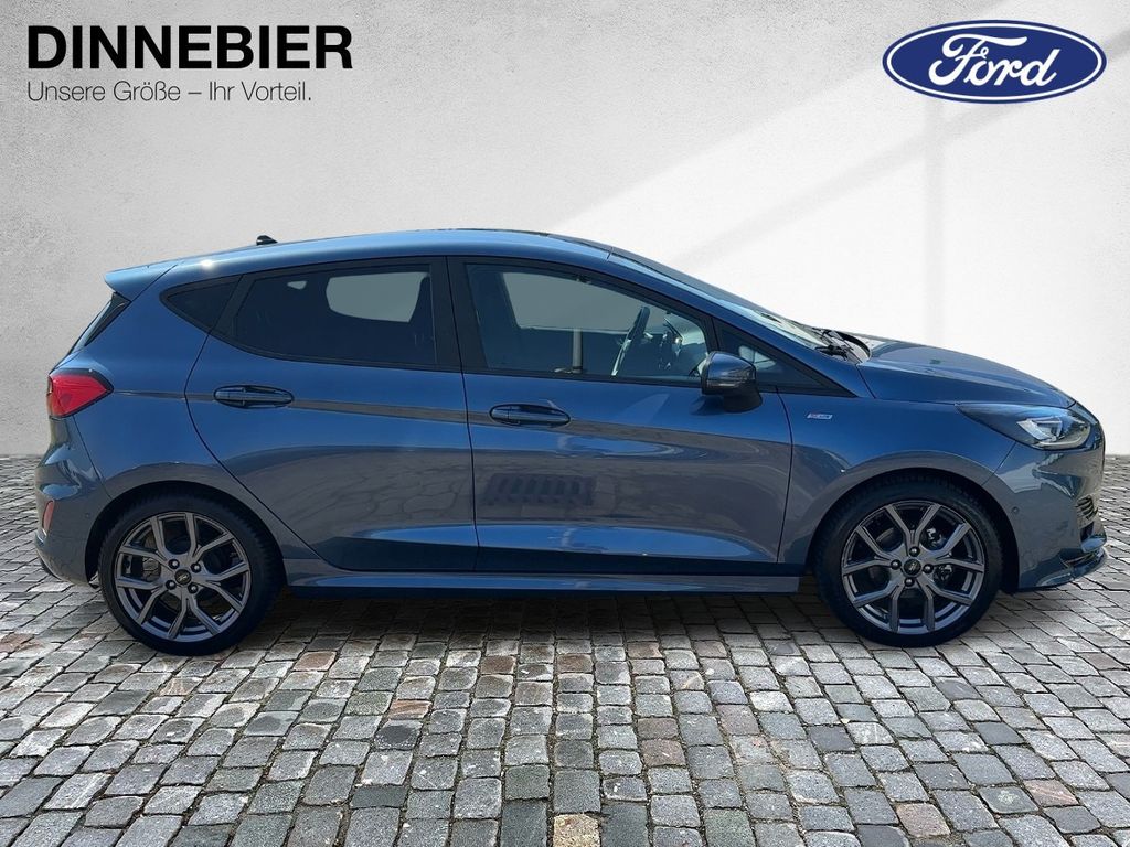 Ford Fiesta 2023 г. Синий, пробег 35075 км