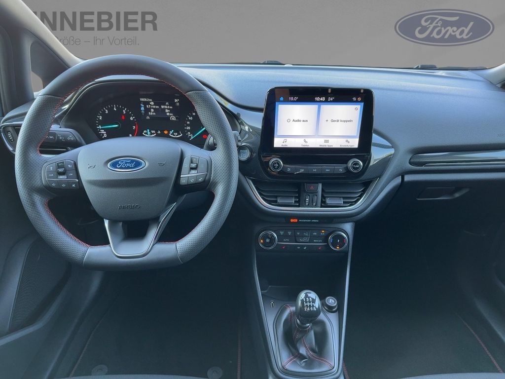 Ford Fiesta 2023 г. Синий, пробег 35075 км