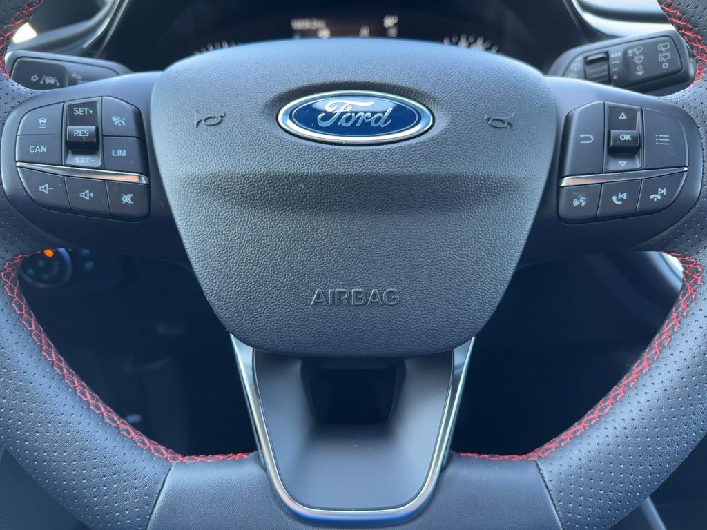 Ford Fiesta 2023 г. Синий, пробег 35075 км