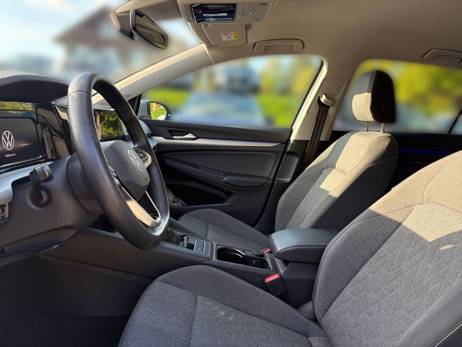 Volkswagen Golf 2023 г. Серый, пробег 35575 км