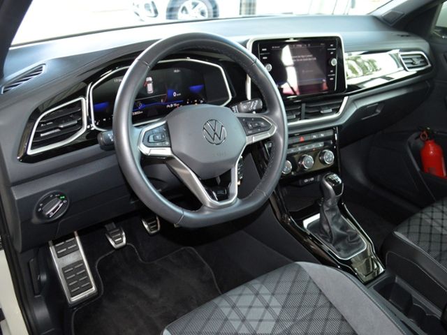 Volkswagen T-Roc 2024 г. Серебристый, пробег 22853 км