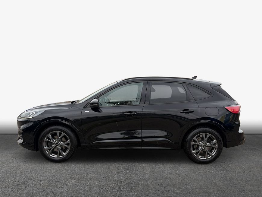 Ford Kuga 2023 г. Чёрный, пробег 59478 км
