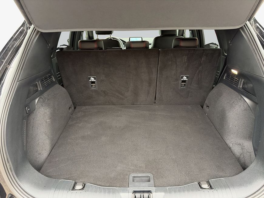 Ford Kuga 2023 г. Чёрный, пробег 59478 км