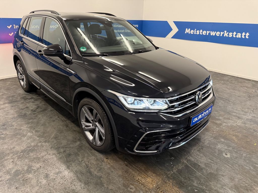 Volkswagen Tiguan 2023 г. Чёрный, пробег 53000 км