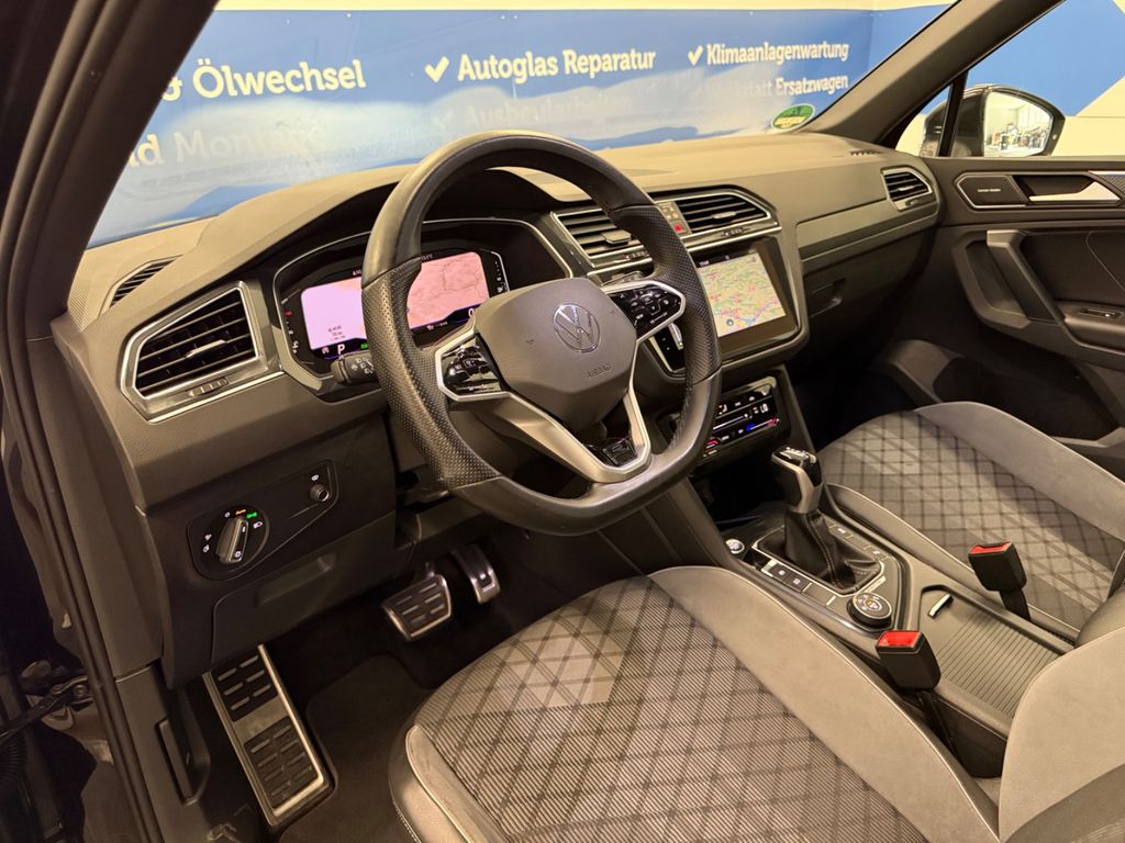 Volkswagen Tiguan 2023 г. Чёрный, пробег 53000 км