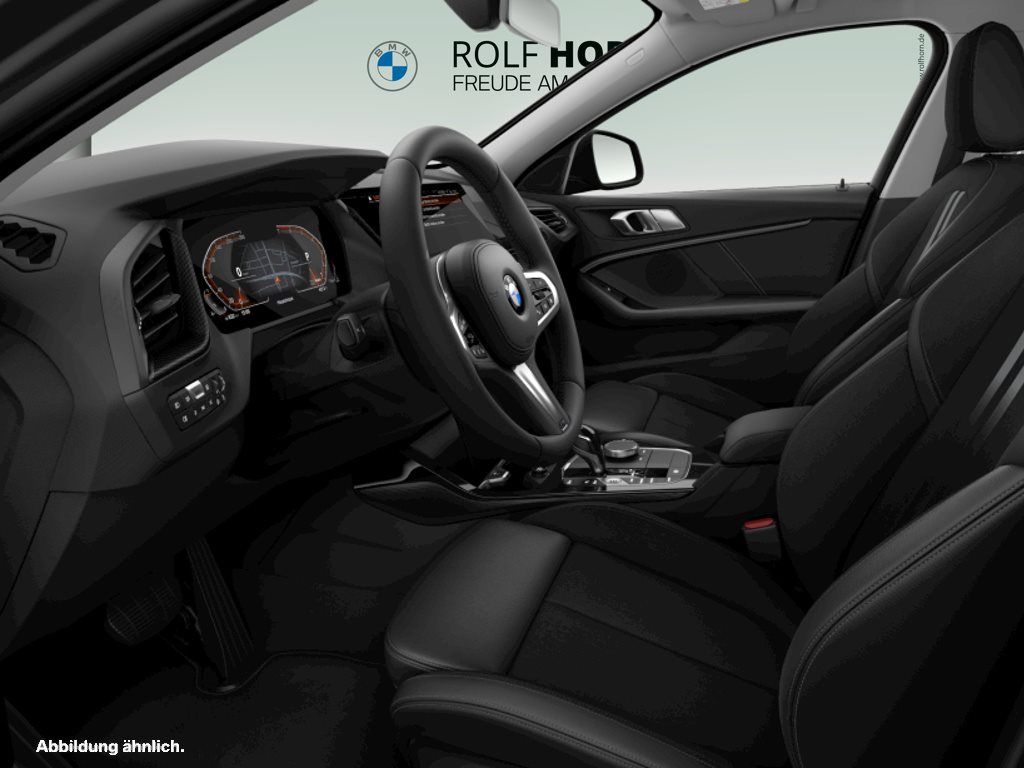 BMW 118 2022 г. Чёрный, пробег 47521 км