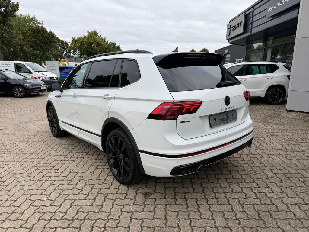 Volkswagen Tiguan 2024 г. Белый, пробег 36402 км