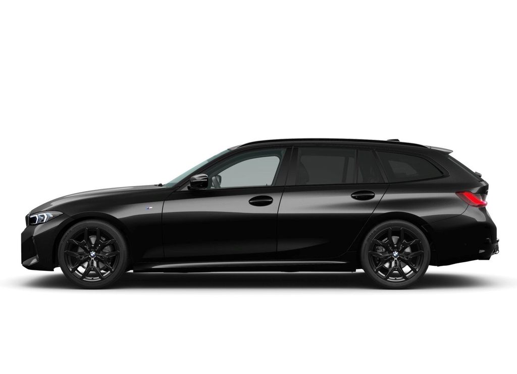 BMW 330 2026 г. Чёрный, пробег 11205 км
