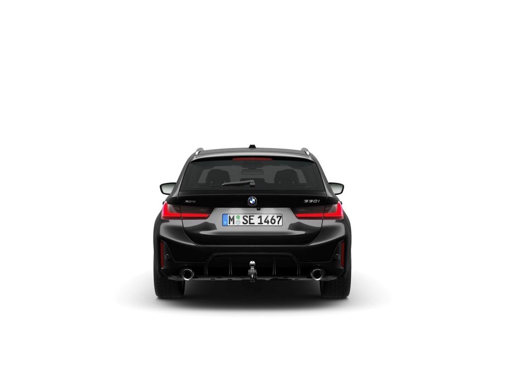 BMW 330 2026 г. Чёрный, пробег 11205 км