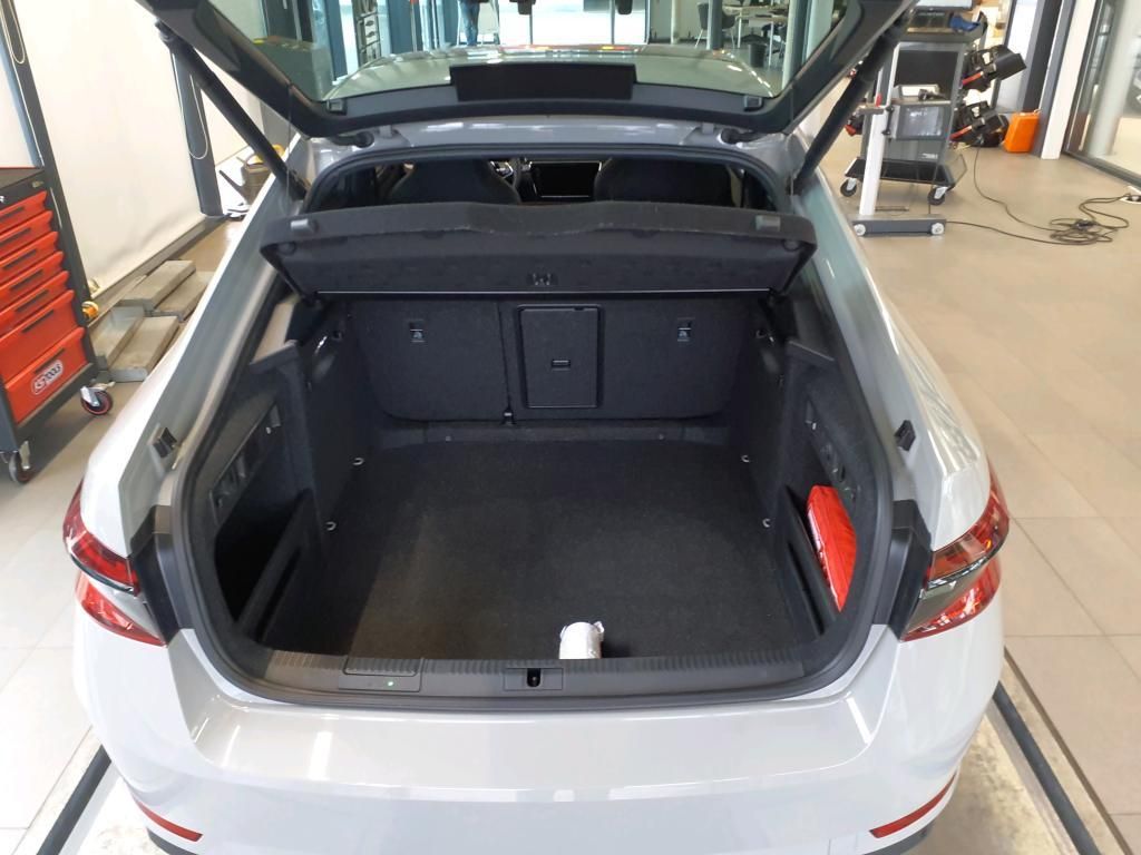 Skoda Superb 2022 г. Серый, пробег 46816 км