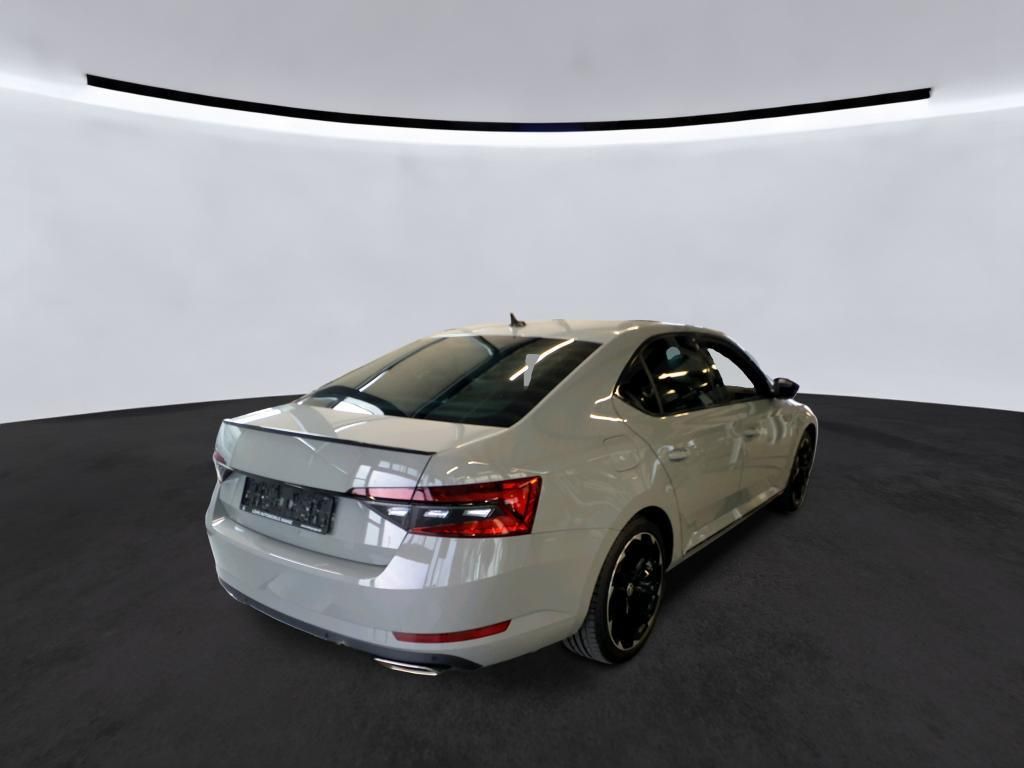 Skoda Superb 2022 г. Серый, пробег 46816 км