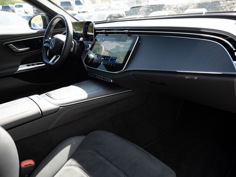 Mercedes-Benz E 220 2025 г. Серый, пробег 18221 км