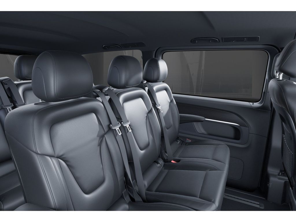 Mercedes-Benz V 300 2025 г. Чёрный, пробег 45769 км