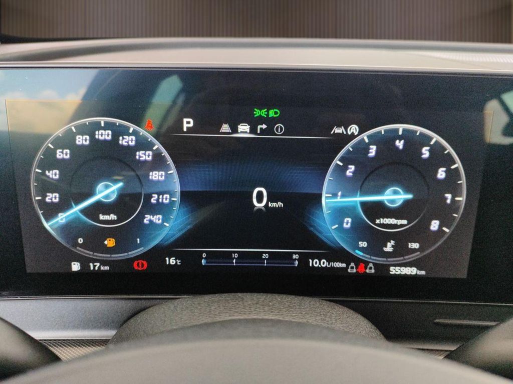 Kia Sportage 2022 г. Зелёный, пробег 56000 км