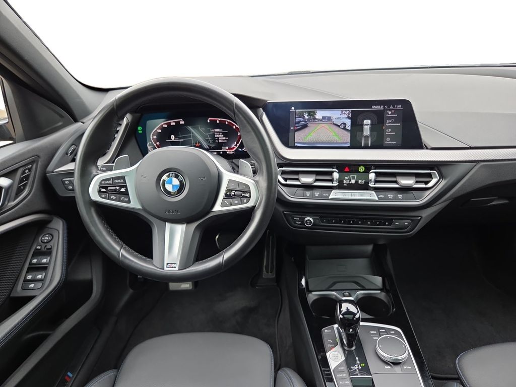 BMW 118 2024 г. Серебристый, пробег 59886 км