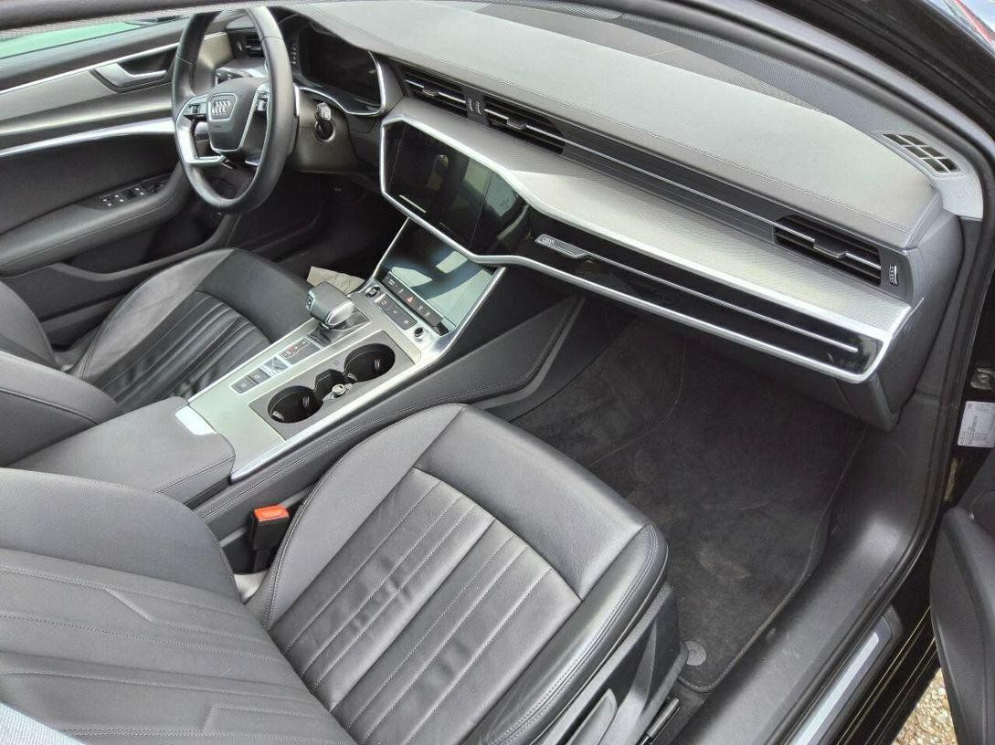 Audi A6 2022 г. Чёрный, пробег 59925 км
