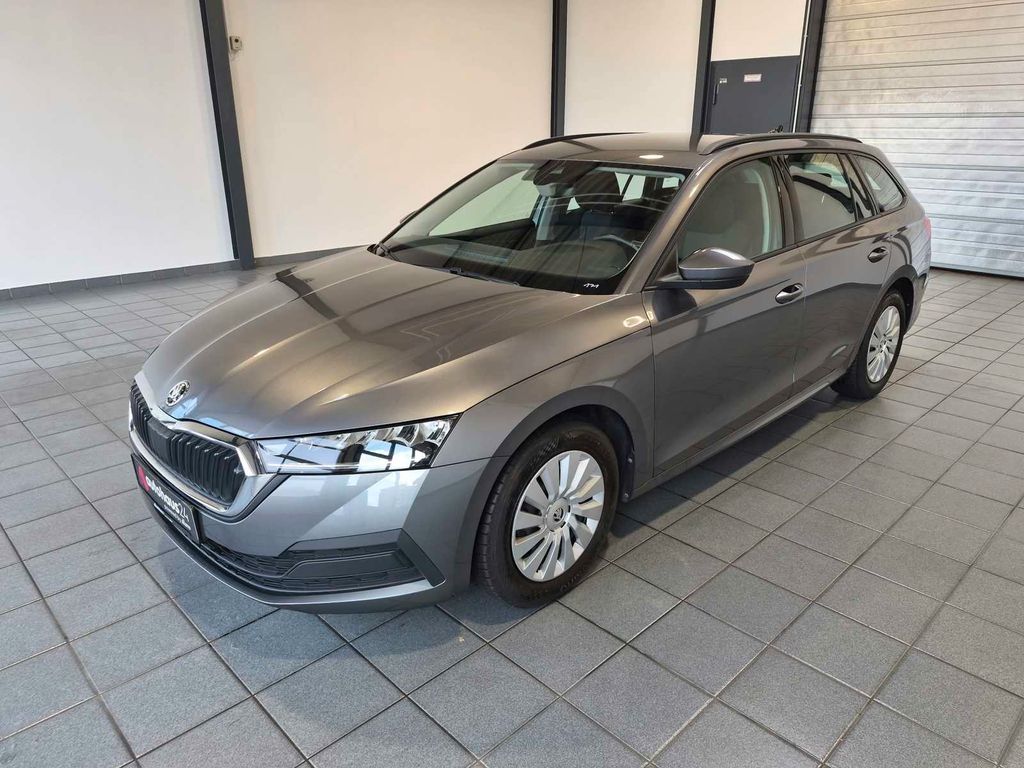 Skoda Octavia 2022 г. Серый, пробег 34179 км