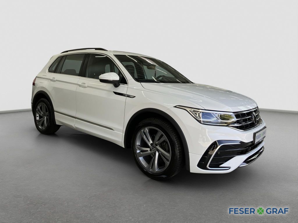 Volkswagen Tiguan 2023 г. Белый, пробег 49267 км