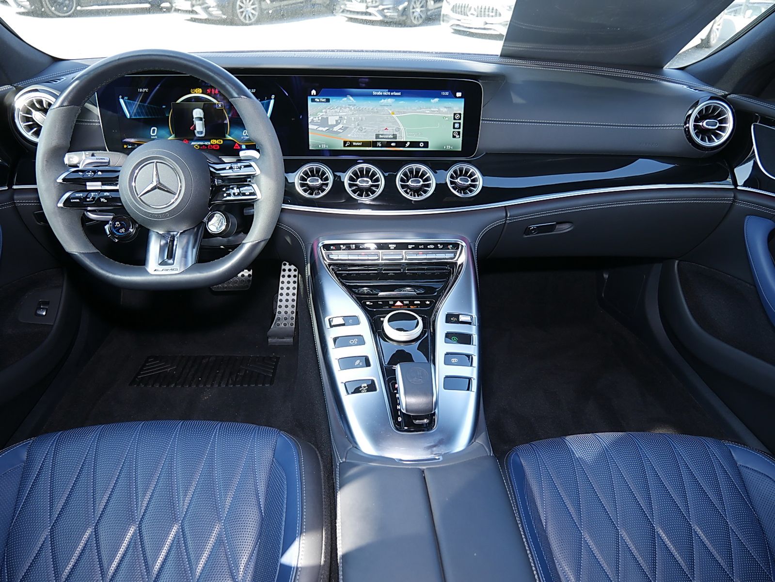 Mercedes-Benz AMG GT 2021 г. Синий, пробег 28998 км