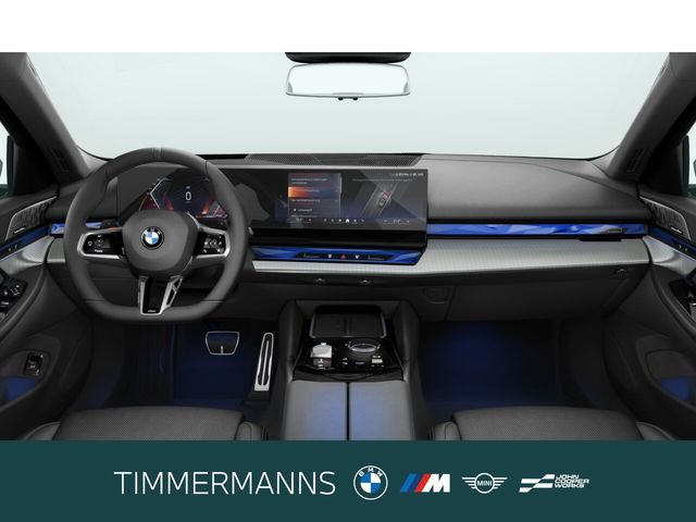 BMW 540 2026 г. Серый, пробег 11427 км