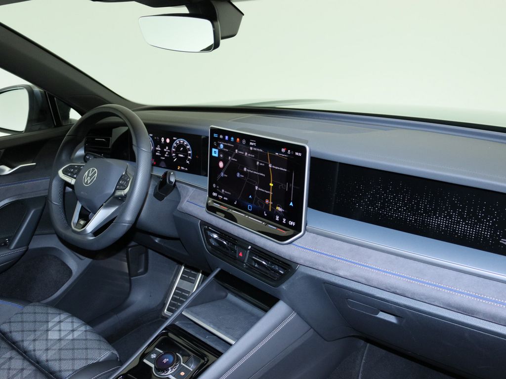 Volkswagen Tayron 2025 г. Зелёный, пробег 5512 км