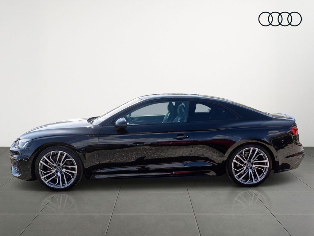 Audi RS5 2023 г. Чёрный, пробег 57870 км