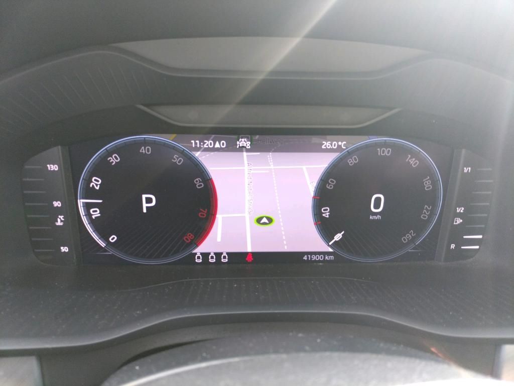 Skoda Kodiaq 2023 г. Серый, пробег 41900 км
