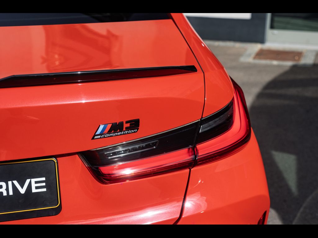 BMW M3 2021 г. Красный, пробег 21070 км
