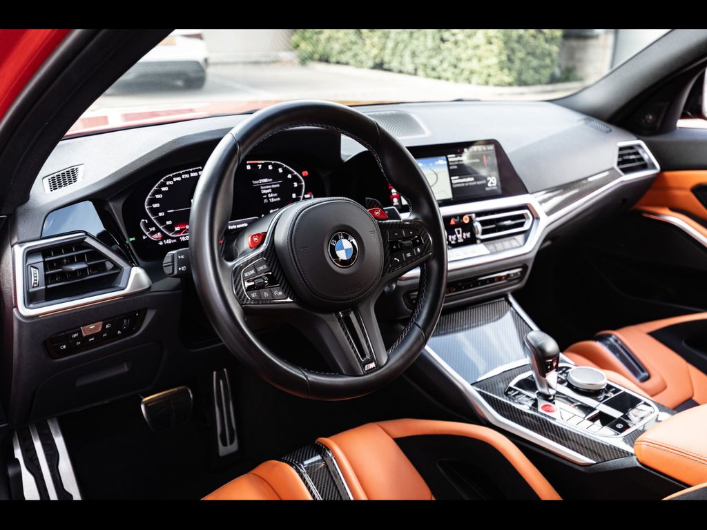 BMW M3 2021 г. Красный, пробег 21070 км