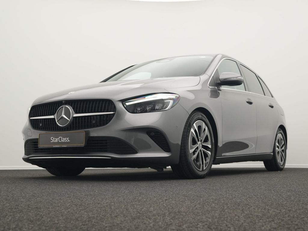 Mercedes-Benz B 180 2024 г. Серый, пробег 36804 км