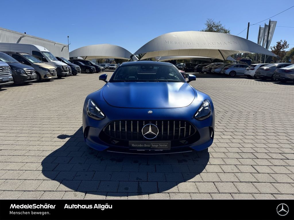 Mercedes-Benz AMG GT 2024 г. Синий, пробег 15100 км