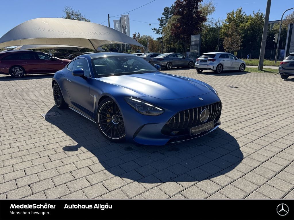 Mercedes-Benz AMG GT 2024 г. Синий, пробег 15100 км