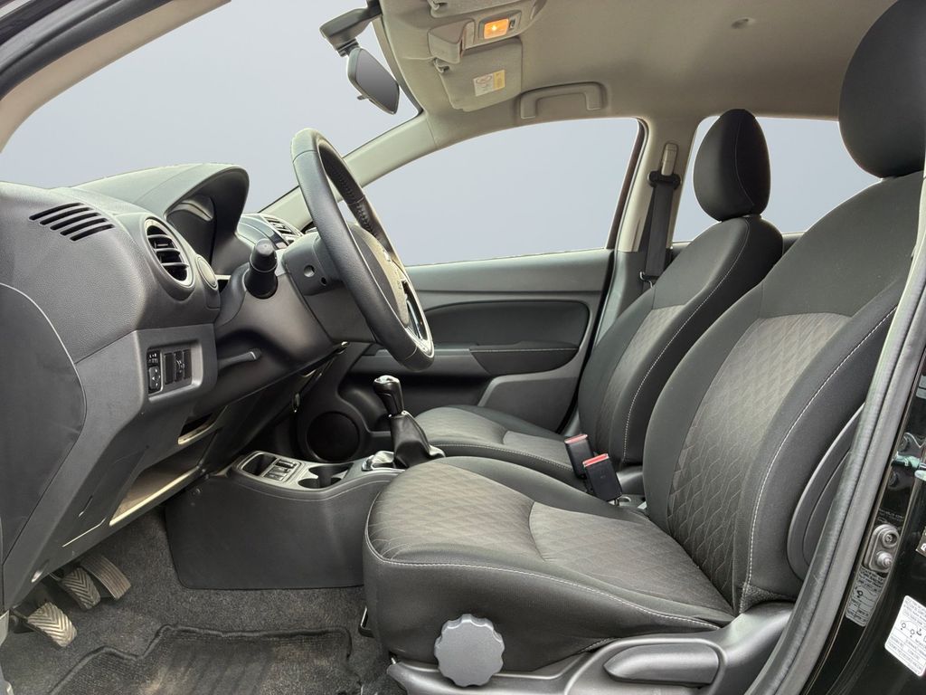 Mitsubishi Space Star 2023 г. Чёрный, пробег 58362 км