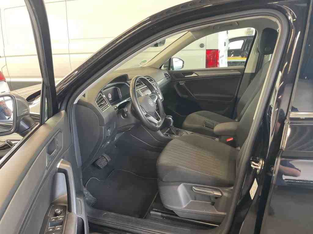 Volkswagen TIGUAN ALLSPACE 2025 г. Чёрный, пробег 39500 км