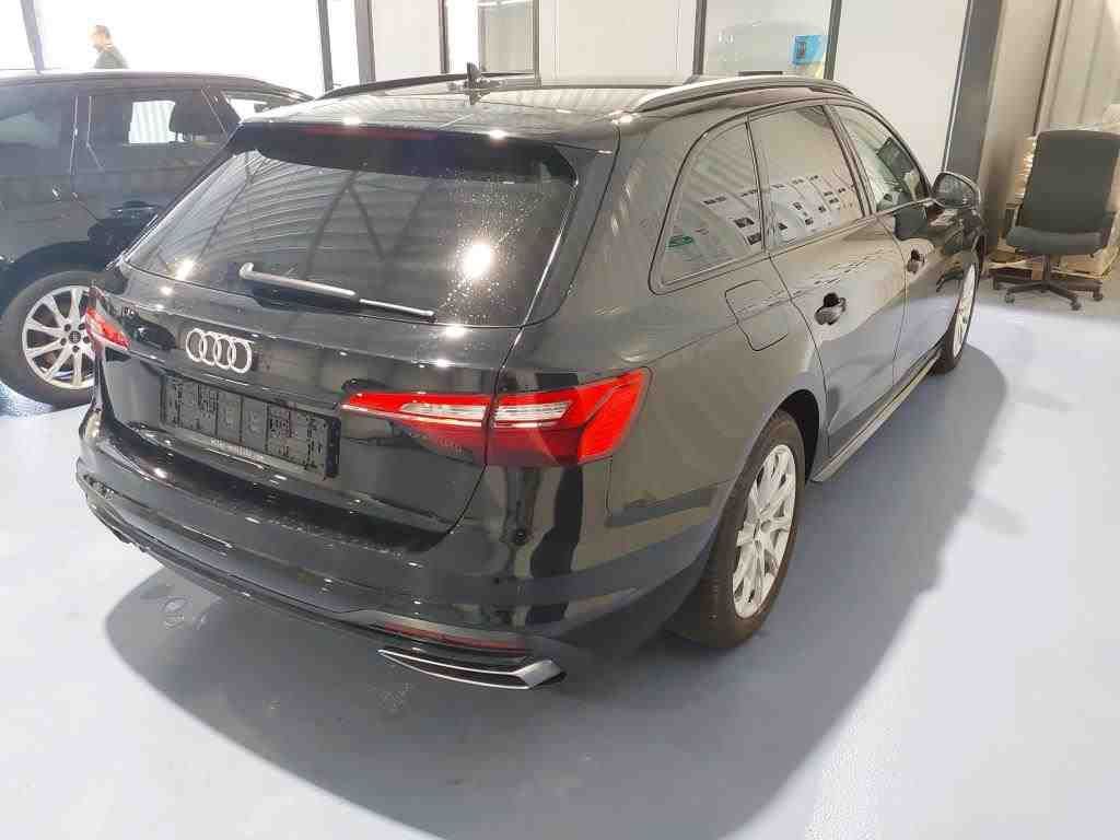 Audi A4 2023 г. Чёрный, пробег 49300 км