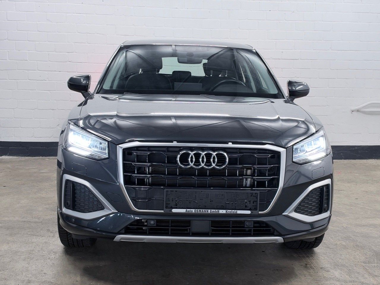 Audi Q2 2022 г. Серый, пробег 50755 км