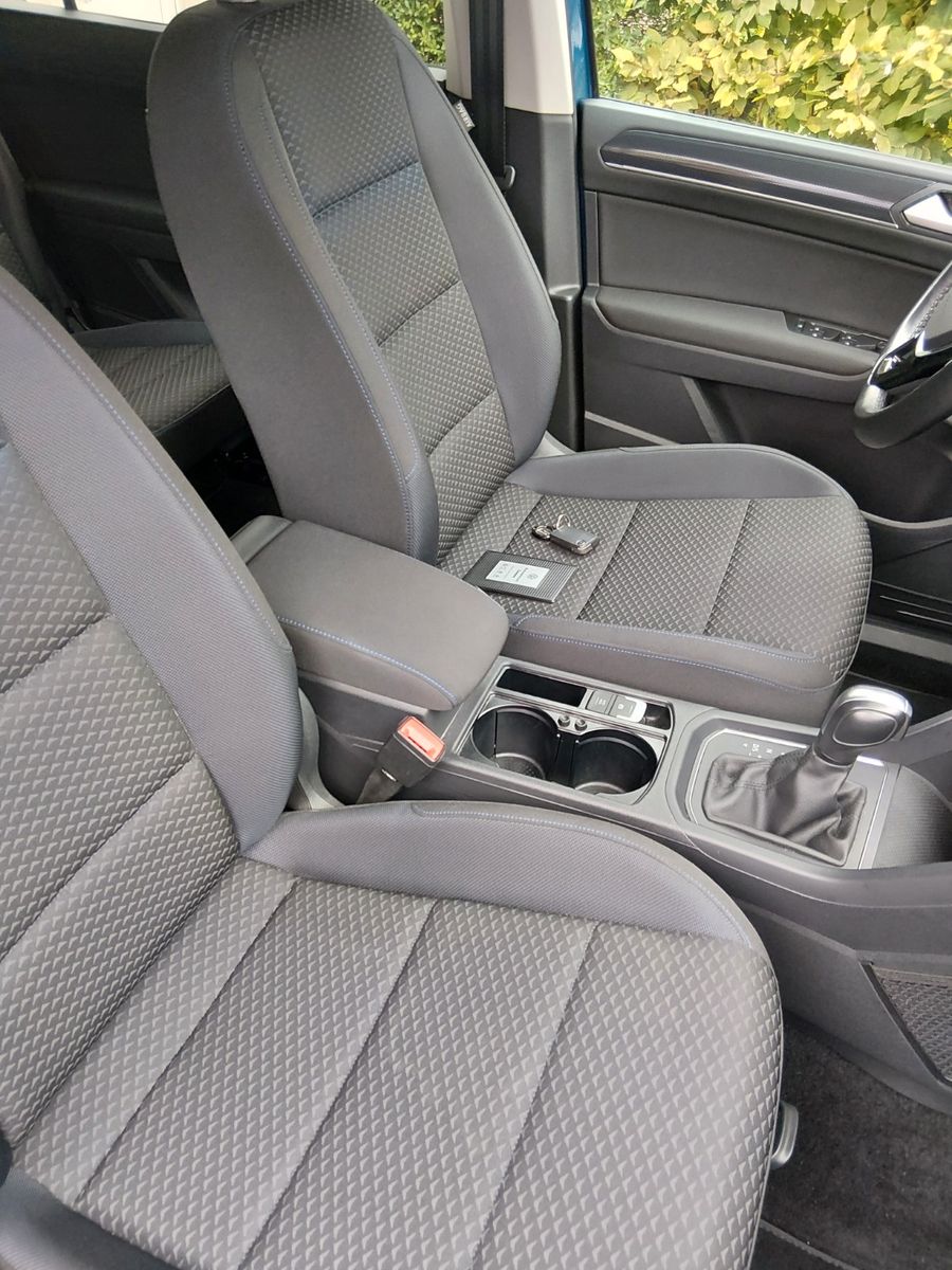 Volkswagen Touran 2021 г. Синий, пробег 39500 км