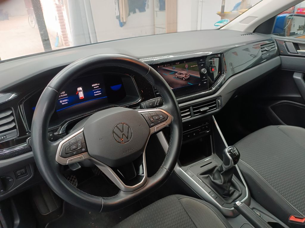Volkswagen Polo 2021 г. Синий, пробег 60000 км